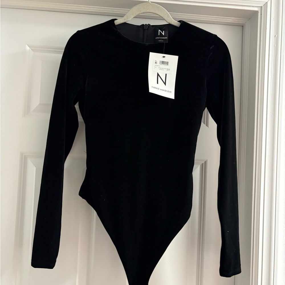 naked wardrobe Black Long Sleeve Velvet Bodysuit